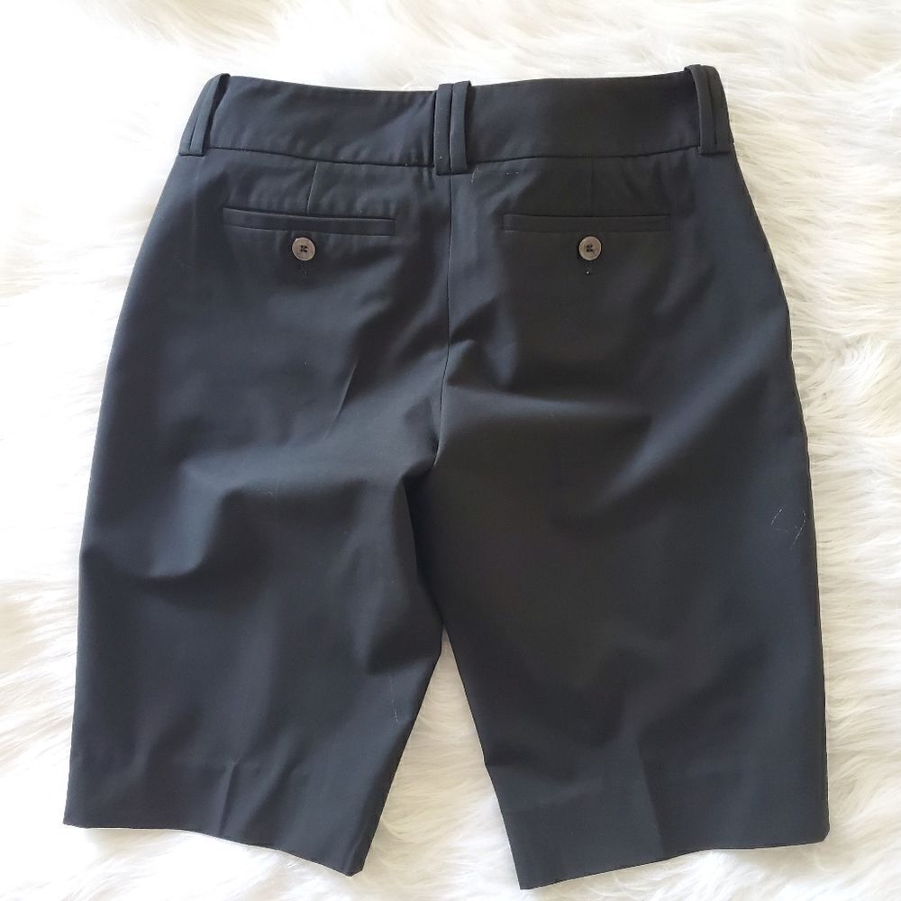 The Limited Cassidy Fit Shorts - Picture 2 of 4